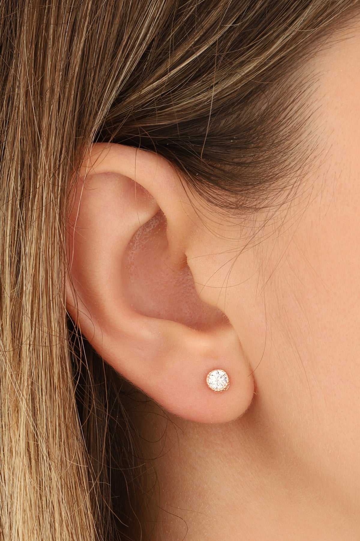 Small Round Single Stone Stud Earrings – Minimalist Dainty Jewelry