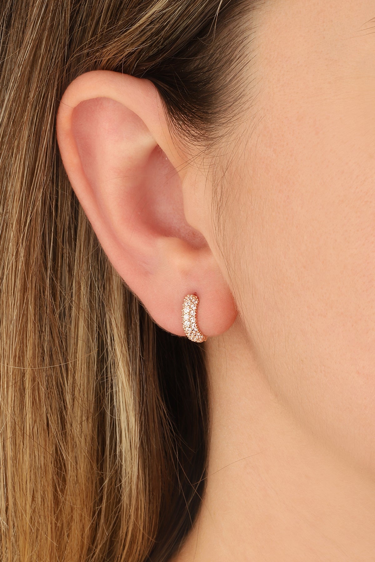 White Stone Small Snap Silver Earrings