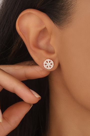 Snowflake Sterling Silver Earrings – Minimal Silver Stud Jewelry for Winter