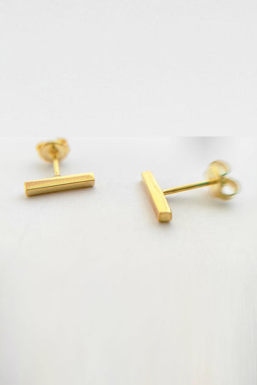 Small Stone Free Silver Earrings
