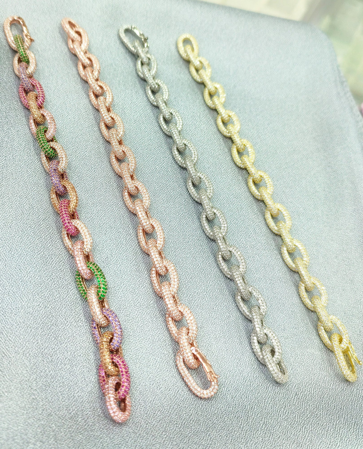 Luxury Cuban Link Chain Bracelet with White Zircon Stone