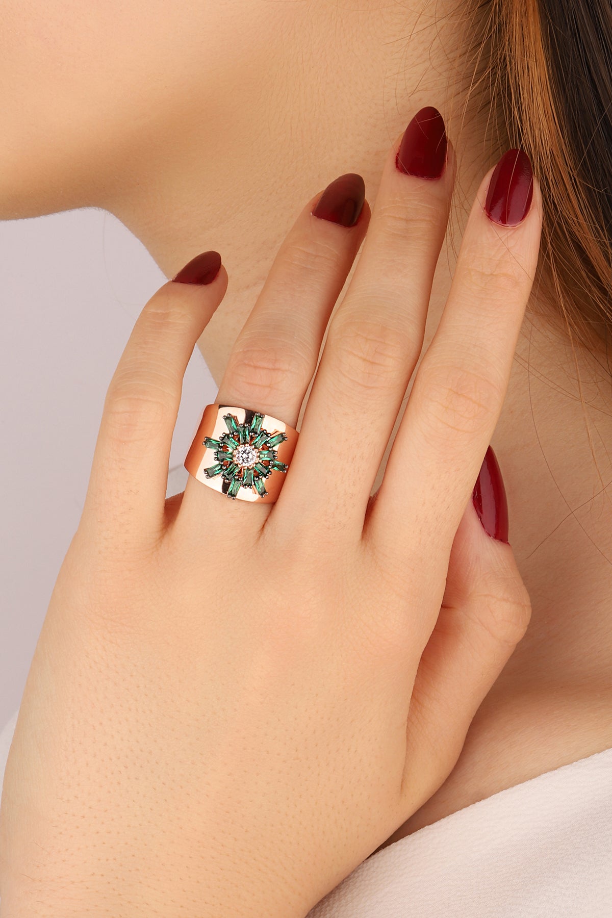 Green Baguette Stone Thick Sun Silver Ring
