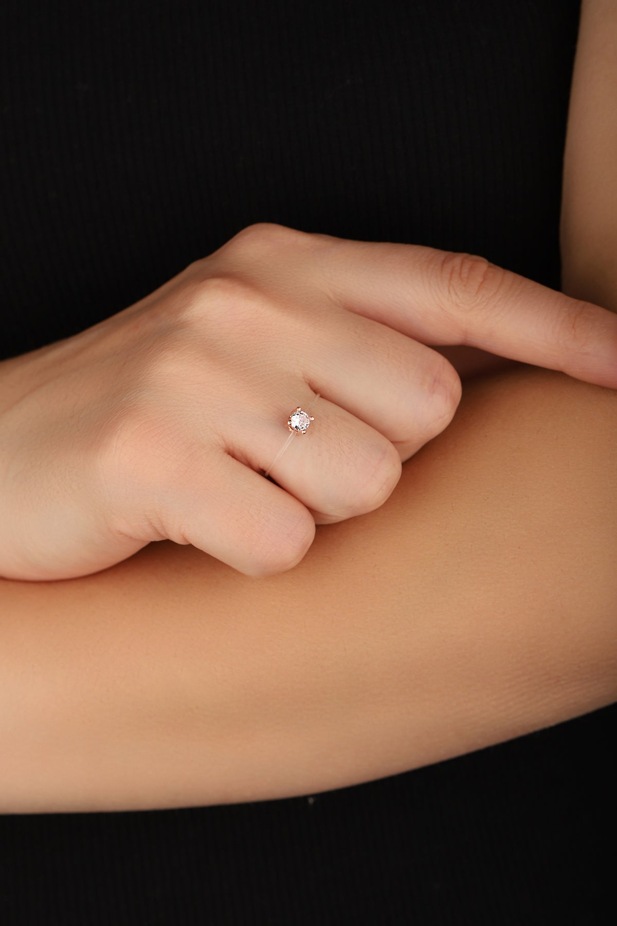 Plaid Solitaire Lined Silver Transparent Ghost Ring